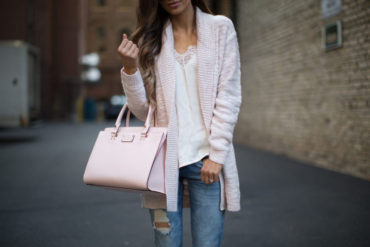 Pink Cardigan & Ripped Jeans. - Mia Mia Mine