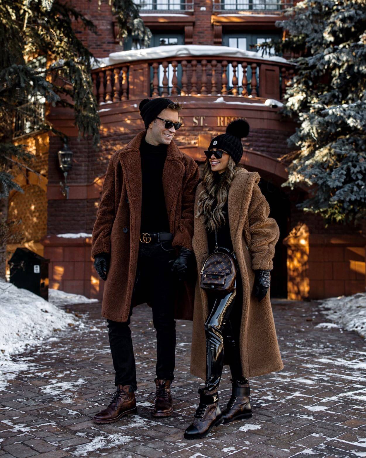 https://www.miamiamine.com/wp-content/uploads/2020/01/His-and-hers-winter-outfits-aspen.jpeg