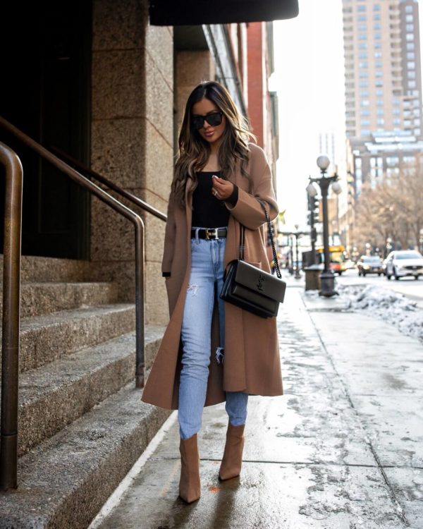 10 Stylish Ways To Wear A Camel Coat This Fall - Mia Mia Mine