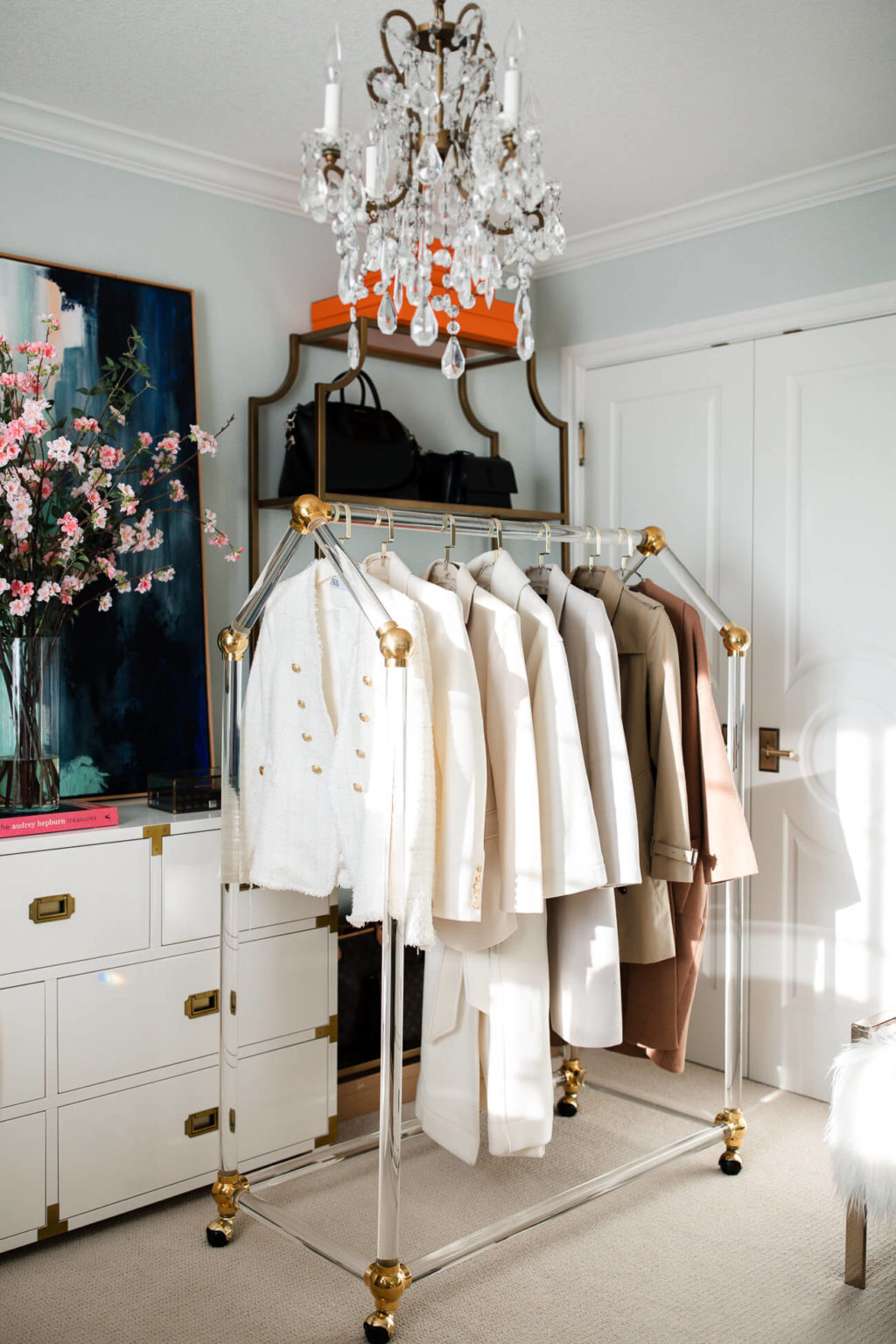 8 Steps to Organize Your Closet in 2025 - Mia Mia Mine