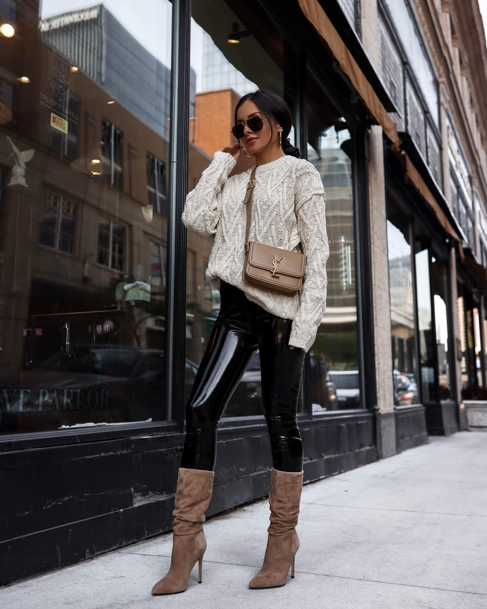 Cozy and Chic Fall Outfit: Blush Sweater, Leggings, and Booties