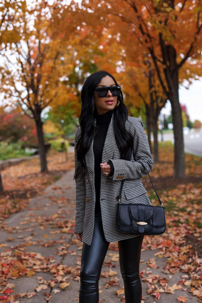 10 Stylish Fall Outfit Ideas You Can Wear Anywhere - Mia Mia Mine  Stylish  fall outfits, Chanel combat boots, Louis vuitton backpack