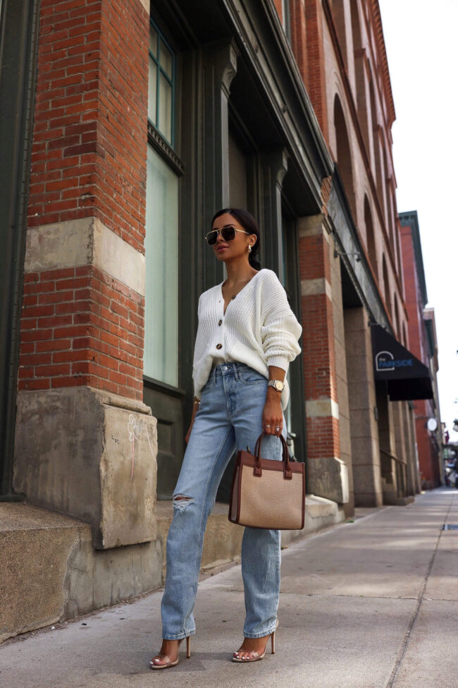 Denim trend: Baggy jeans emerge as the must-have fall fashion
