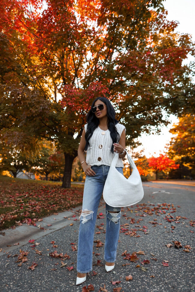 fashion blogger wearing a knit vest from amazon